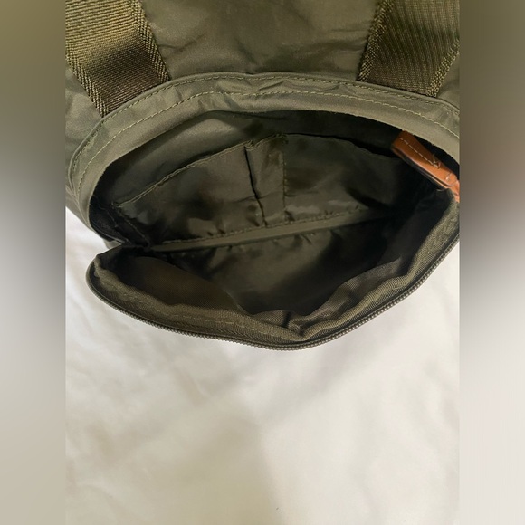 Bric Backpack - Picture 6 of 8